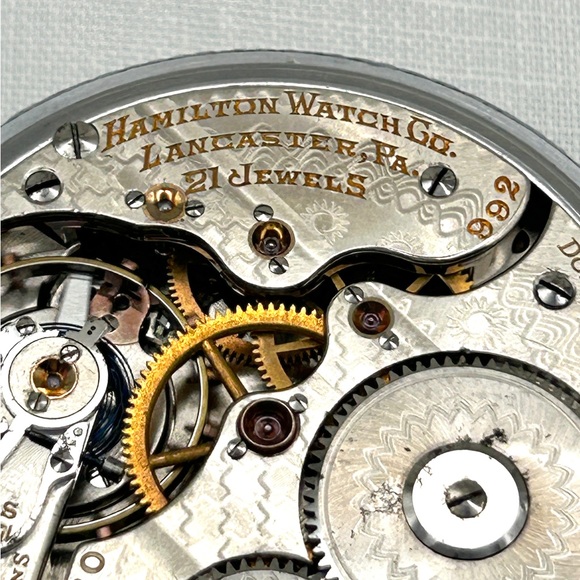 Antique Hamilton Pocket Watch 21 Jewels 992  ~Double Roller~ 1010630 AS IS - Picture 9 of 16